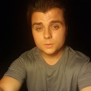 Meet your Posher, Tyler